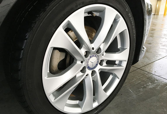 Soft99 Wheel Dust Blocker: Wheel Coating
