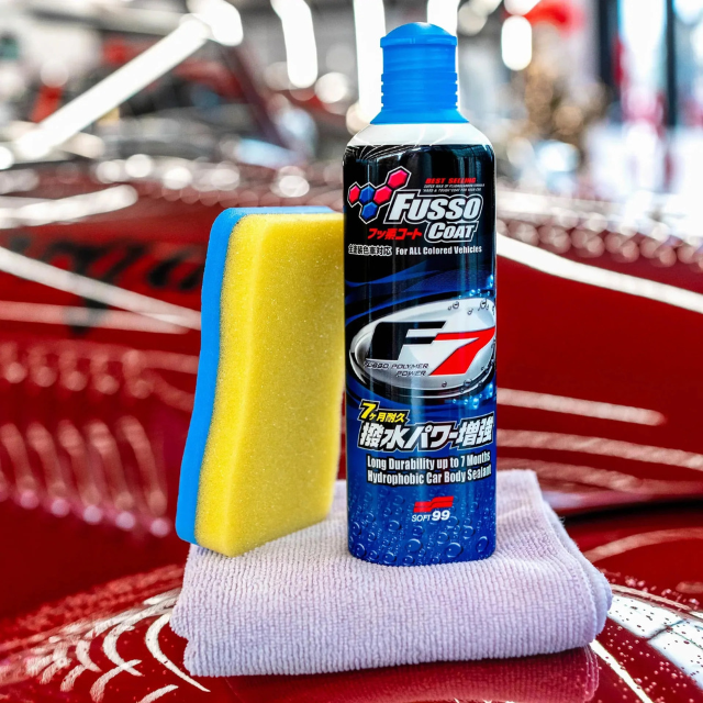 Soft99 Fusso Coat F7 All Color: Liquid Wax (300ml)