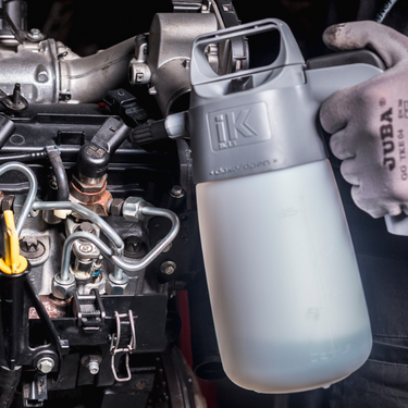 IK HC 1.5 Compression Alkaline Sprayer IK Sprayers.