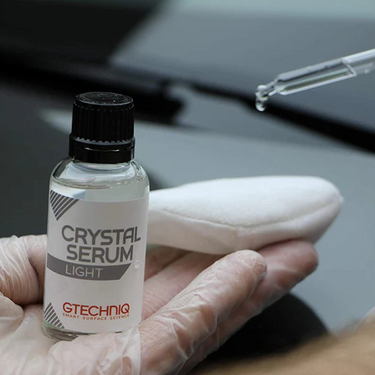 Crystal Serum Light Ceramic Coating Gtechniq.