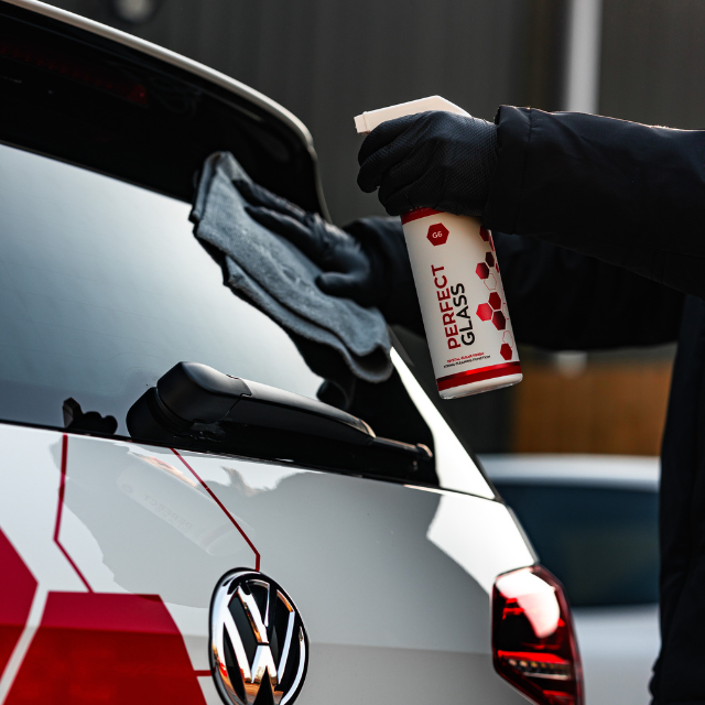 G6 Perfect Glass: Glass Cleaner Gtechniq.