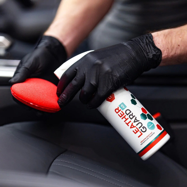 AP3 Dual Layered Soft Foam Applicator Gtechniq.