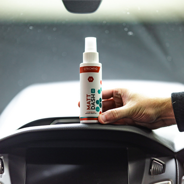 C6 Matt Dash AB Gtechniq.