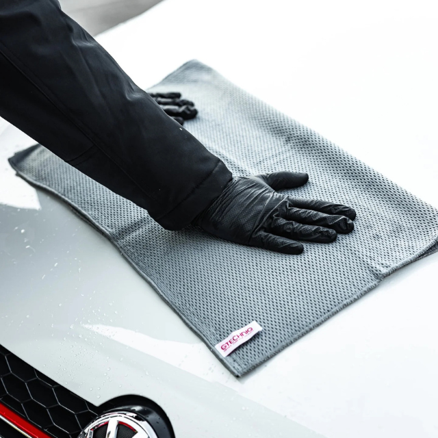 Essential Wash Kit Gtechniq.