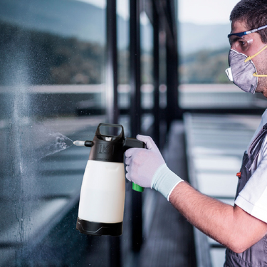 IK Multi Pro 2 360° Compression Acid Sprayer IK Sprayers.