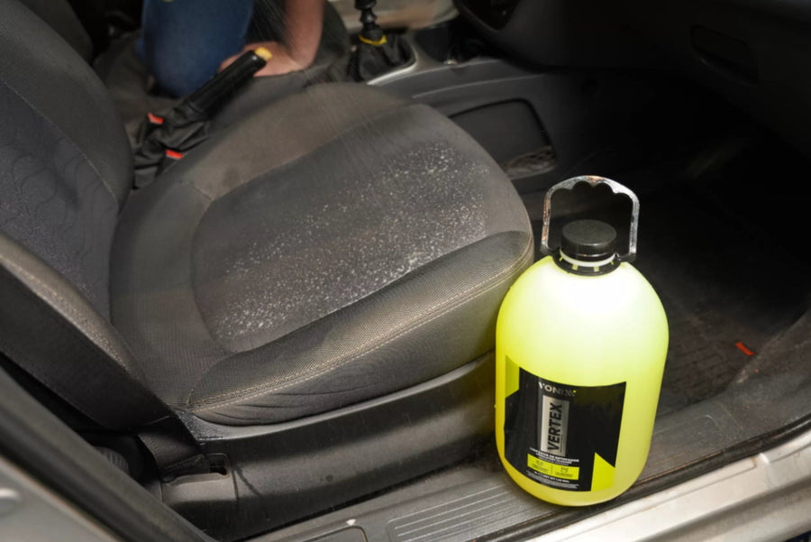 Vonixx Vertex Upholstery and Carpet Cleaner 500ml